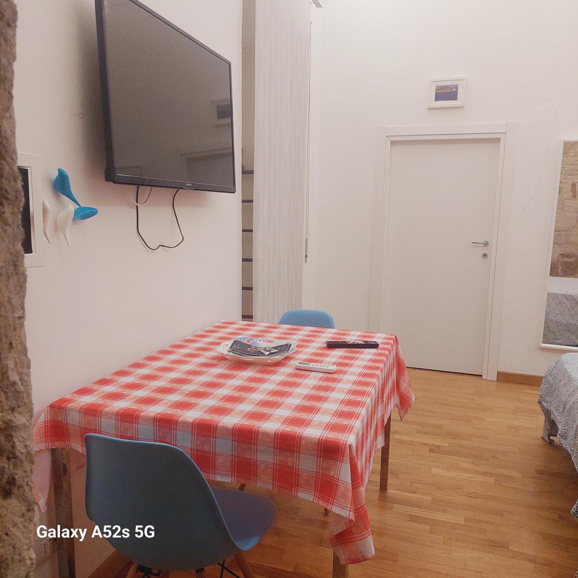 Pignasecca Home Nápoles Habitación foto